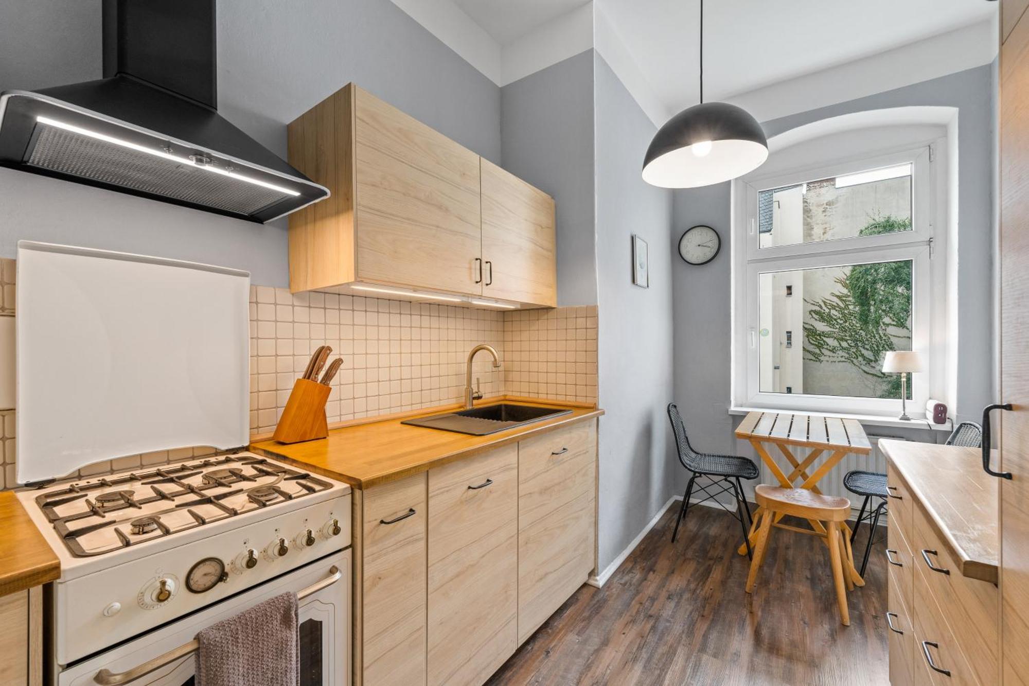 Wilhelmshavener 3Br In Downdown Moabit Apartment Berlin Ngoại thất bức ảnh